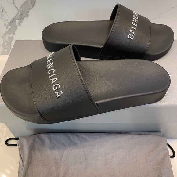 Balenciaga Women's Logo Pool Slides 8 B/38 EU - Picture 11 of 14